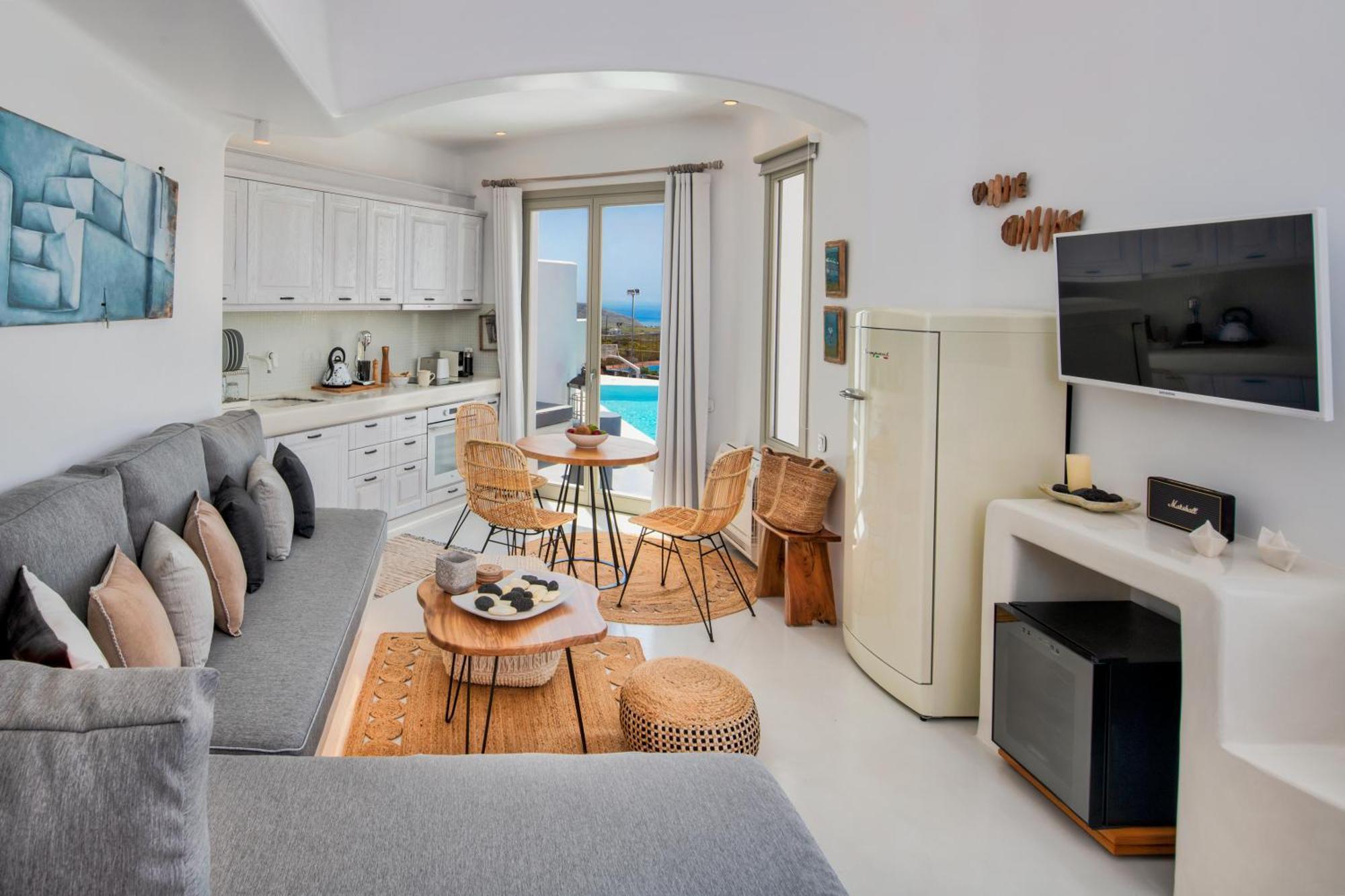 Milestone Villas 메갈로호리 외부 사진